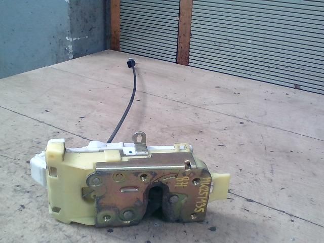 bontott FORD FOCUS I Bal hátsó Ajtózár