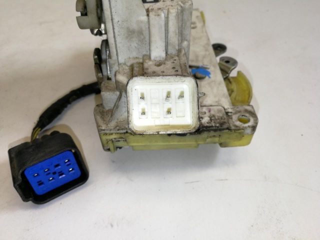 bontott FORD FOCUS I Bal hátsó Ajtózár