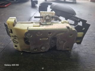 bontott FORD FOCUS I Bal hátsó Ajtózár