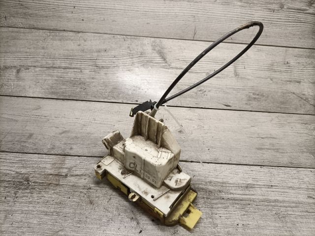 bontott FORD FOCUS I Bal hátsó Ajtózár