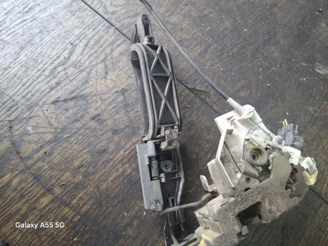 bontott FORD FOCUS I Bal hátsó Ajtózár