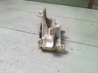 bontott FORD FOCUS I Bal hátsó Ajtózár