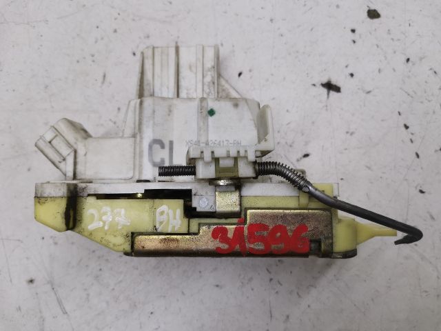 bontott FORD FOCUS I Bal hátsó Ajtózár