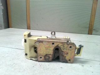 bontott FORD FOCUS I Bal hátsó Ajtózár