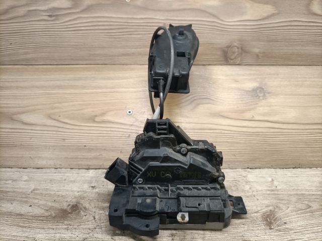 bontott FORD FOCUS I Bal hátsó Ajtózár