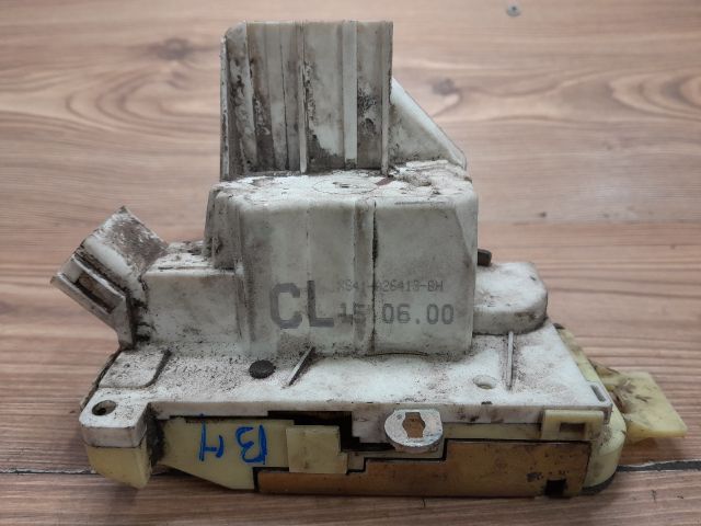 bontott FORD FOCUS I Bal hátsó Ajtózár