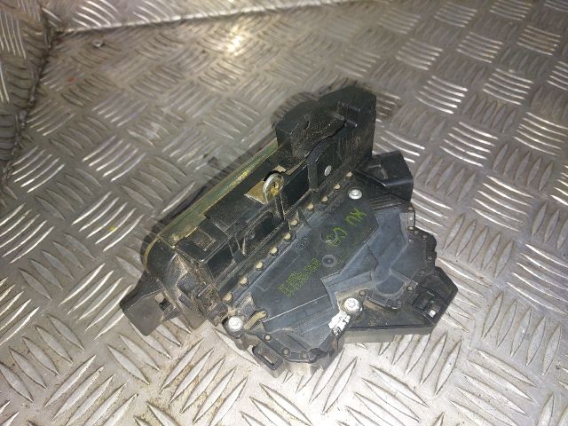 bontott FORD FOCUS I Bal hátsó Ajtózár