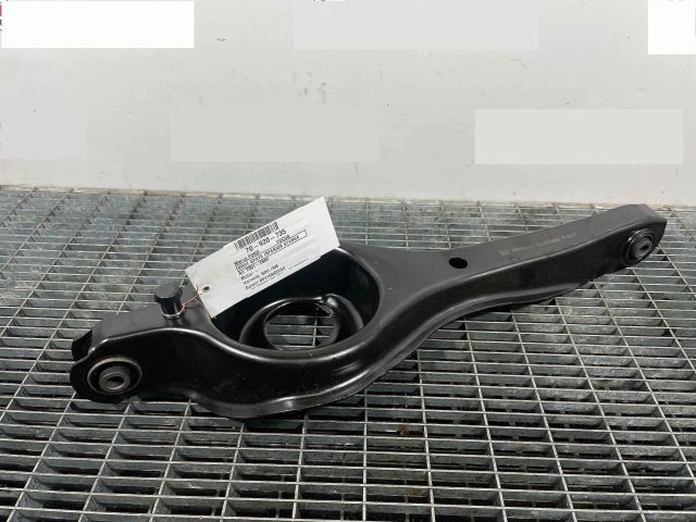 bontott FORD FOCUS I Bal hátsó Alsó Lengőkar