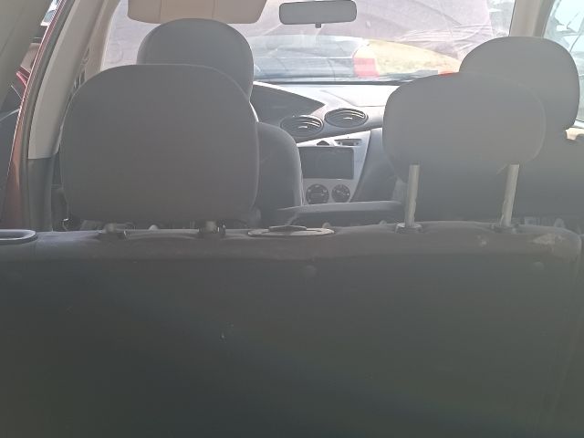bontott FORD FOCUS I Bal hátsó Fejtámla