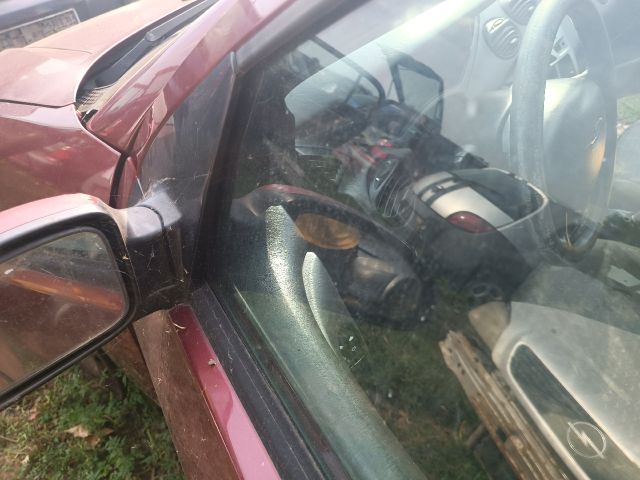 bontott FORD FOCUS I Bal hátsó Fixüveg (Ajtóban)