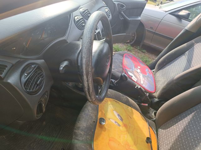 bontott FORD FOCUS I Bal hátsó Fixüveg (Ajtóban)