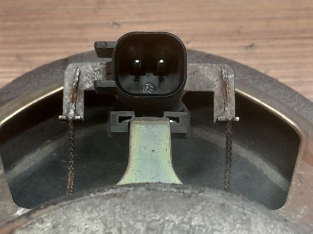 bontott FORD FOCUS I Bal hátsó Hangszóró