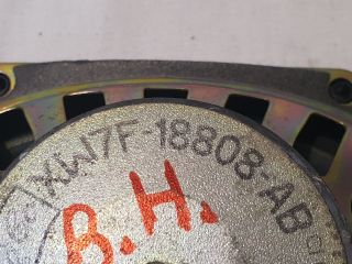 bontott FORD FOCUS I Bal hátsó Hangszóró