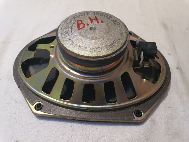 bontott FORD FOCUS I Bal hátsó Hangszóró