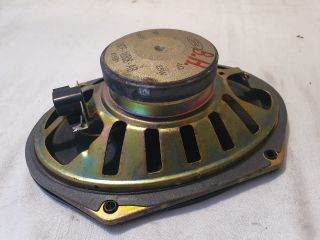 bontott FORD FOCUS I Bal hátsó Hangszóró