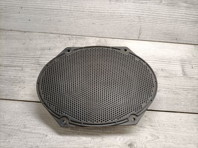 bontott FORD FOCUS I Bal hátsó Hangszóró