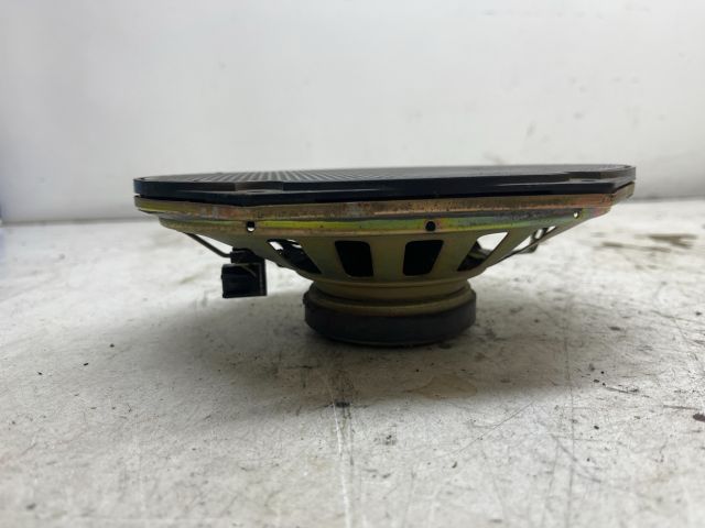 bontott FORD FOCUS I Bal hátsó Hangszóró