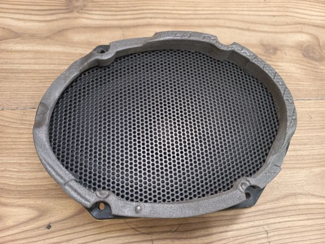 bontott FORD FOCUS I Bal hátsó Hangszóró