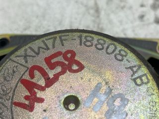 bontott FORD FOCUS I Bal hátsó Hangszóró