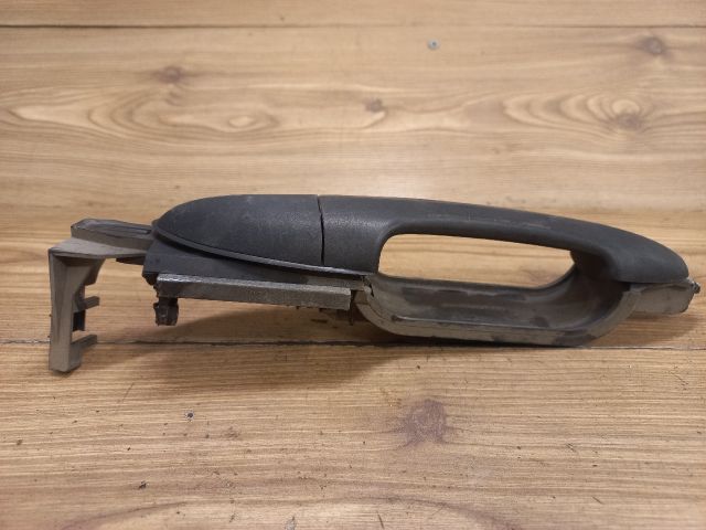 bontott FORD FOCUS I Bal hátsó Külső Kilincs