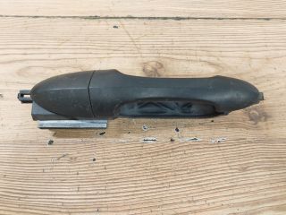 bontott FORD FOCUS I Bal hátsó Külső Kilincs