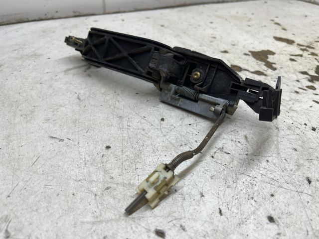 bontott FORD FOCUS I Bal hátsó Külső Kilincs