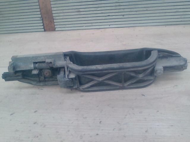 bontott FORD FOCUS I Bal hátsó Külső Kilincs