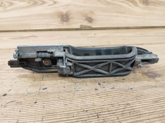 bontott FORD FOCUS I Bal hátsó Külső Kilincs