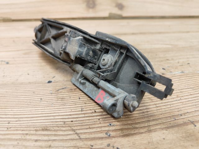 bontott FORD FOCUS I Bal hátsó Külső Kilincs