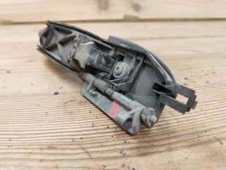 bontott FORD FOCUS I Bal hátsó Külső Kilincs