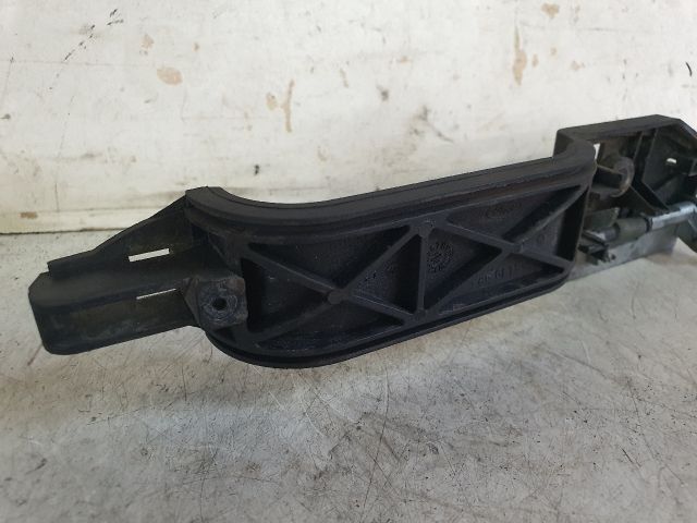 bontott FORD FOCUS I Bal hátsó Külső Kilincsfészek