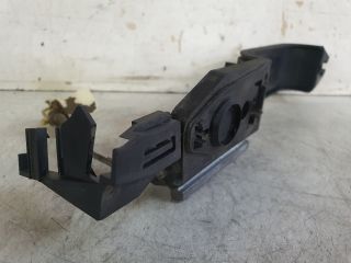 bontott FORD FOCUS I Bal hátsó Külső Kilincsfészek