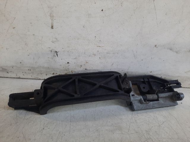 bontott FORD FOCUS I Bal hátsó Külső Kilincsfészek