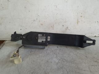 bontott FORD FOCUS I Bal hátsó Külső Kilincsfészek