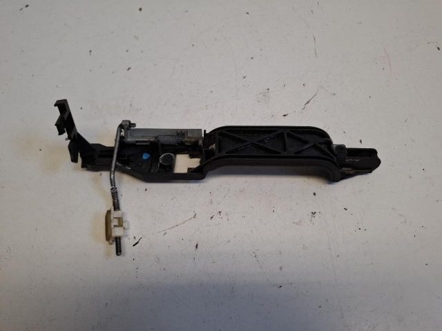 bontott FORD FOCUS I Bal hátsó Külső Kilincsfészek