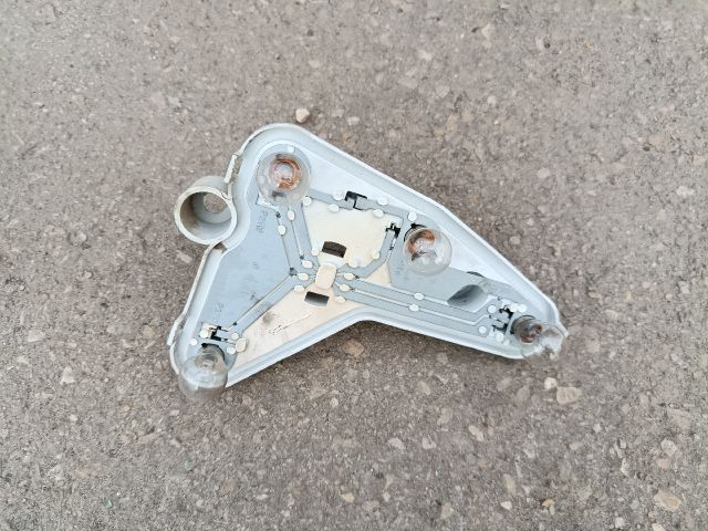 bontott FORD FOCUS I Bal Hátsó Lámpa Foglalat