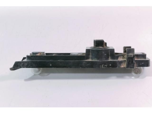 bontott FORD FOCUS I Bal Hátsó Lámpa Foglalat