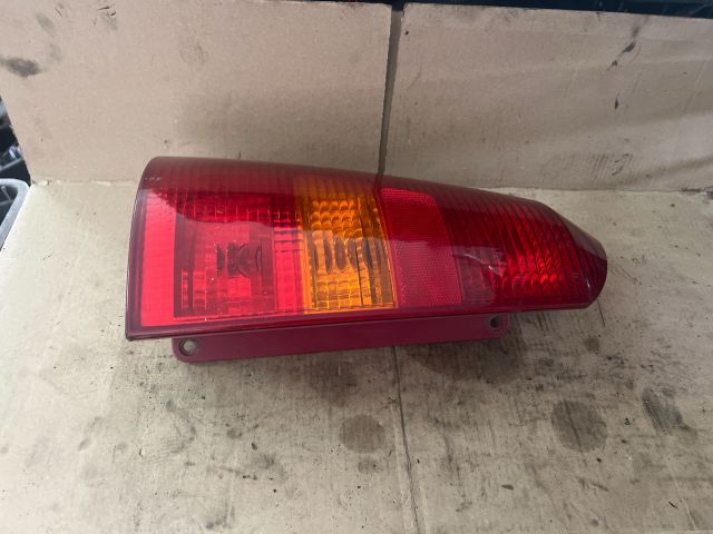 bontott FORD FOCUS I Bal Hátsó Lámpa