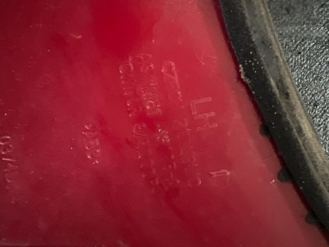 bontott FORD FOCUS I Bal Hátsó Lámpa