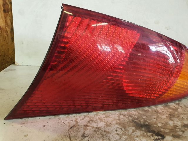 bontott FORD FOCUS I Bal Hátsó Lámpa