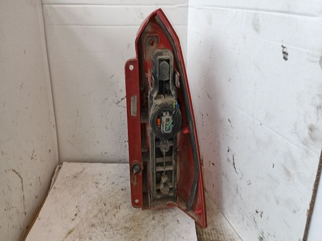 bontott FORD FOCUS I Bal Hátsó Lámpa