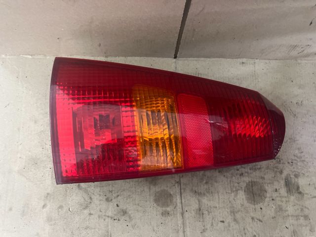 bontott FORD FOCUS I Bal Hátsó Lámpa