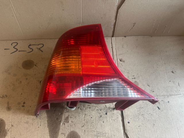 bontott FORD FOCUS I Bal Hátsó Lámpa