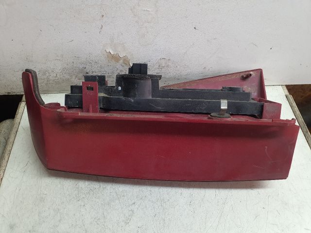 bontott FORD FOCUS I Bal Hátsó Lámpa