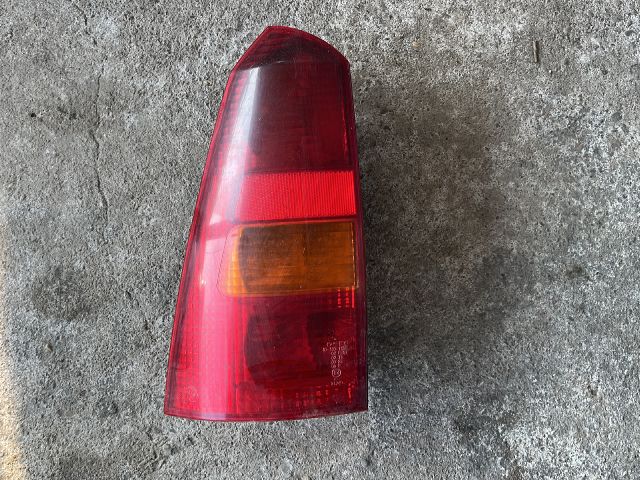 bontott FORD FOCUS I Bal Hátsó Lámpa