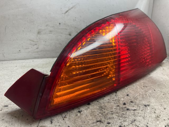 bontott FORD FOCUS I Bal Hátsó Lámpa