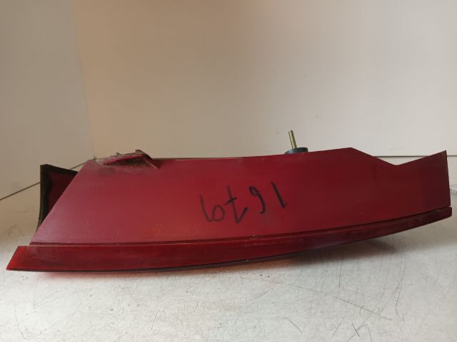 bontott FORD FOCUS I Bal Hátsó Lámpa