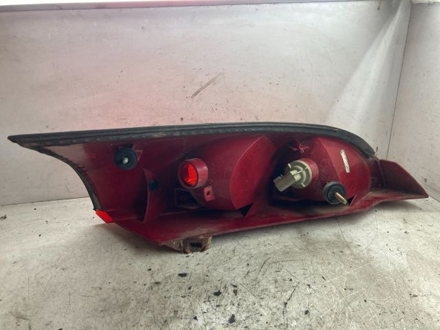 bontott FORD FOCUS I Bal Hátsó Lámpa