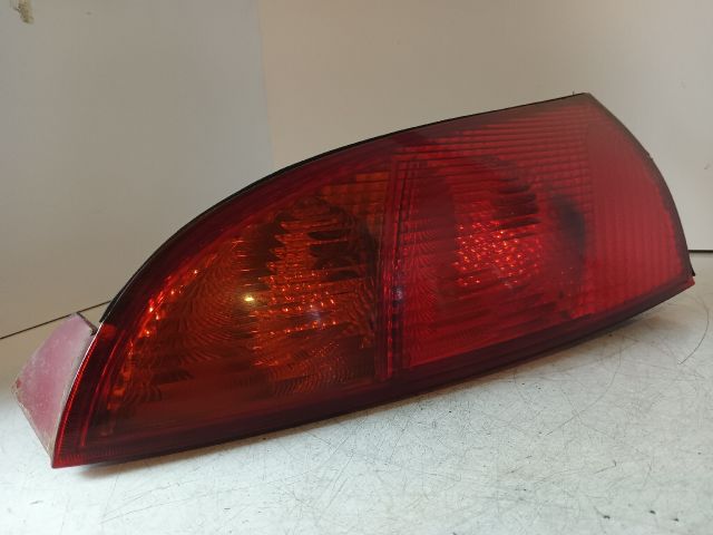 bontott FORD FOCUS I Bal Hátsó Lámpa