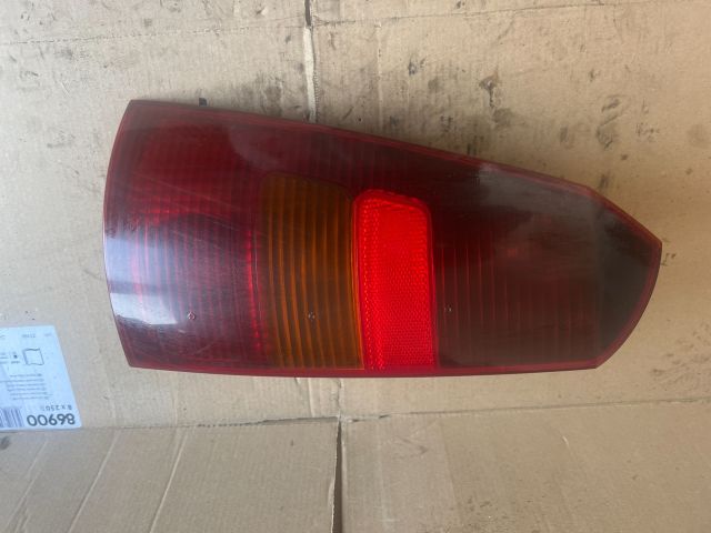 bontott FORD FOCUS I Bal Hátsó Lámpa